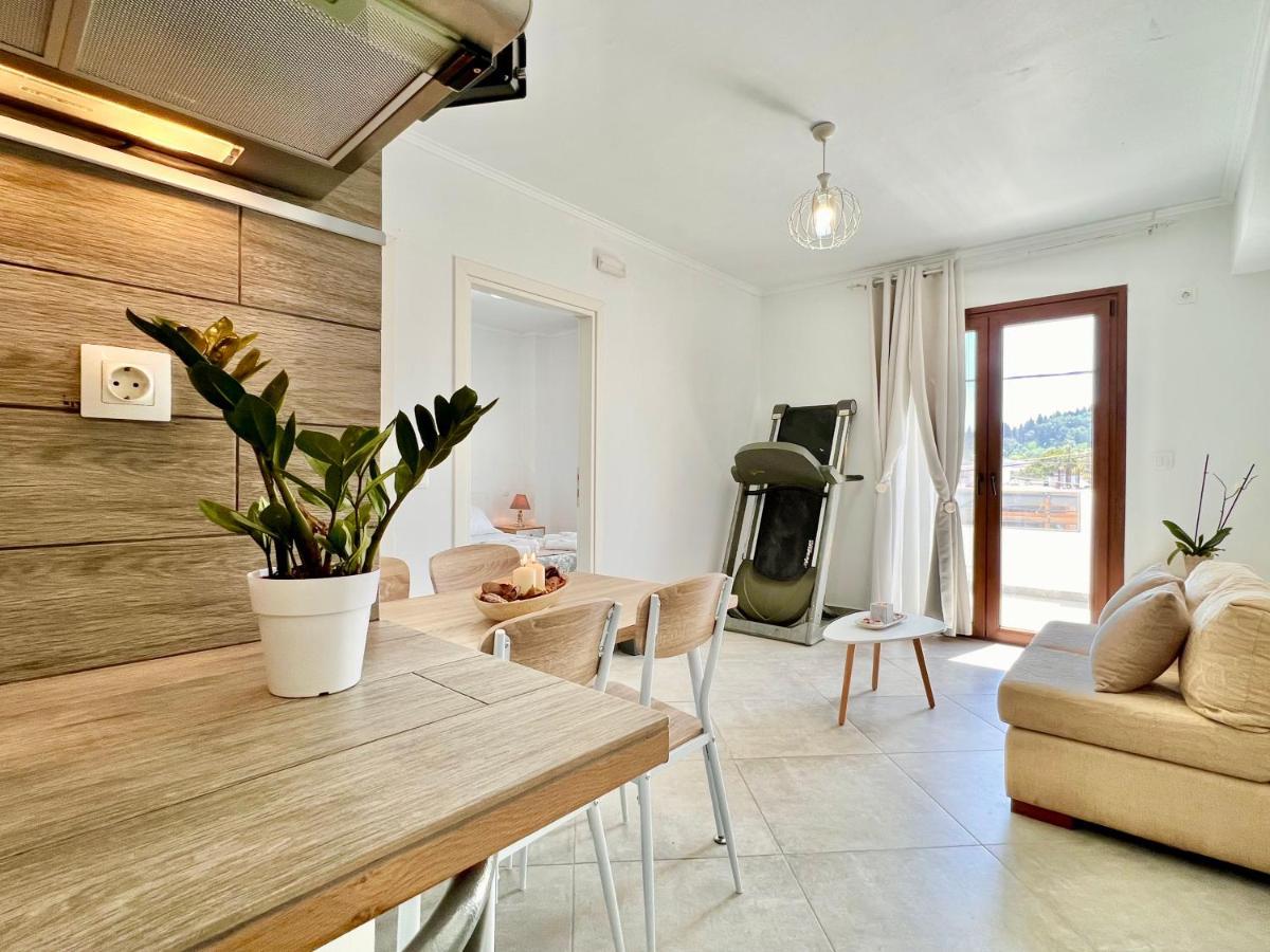 Beach Villa Verano With Private Pool By Dadovillas Sidari  Bagian luar foto
