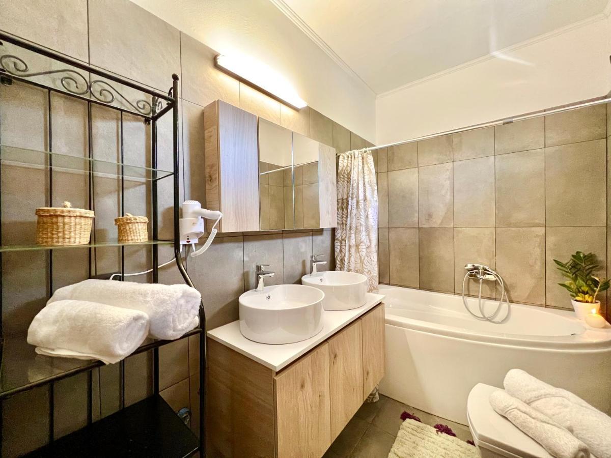 Beach Villa Verano With Private Pool By Dadovillas Sidari  Bagian luar foto